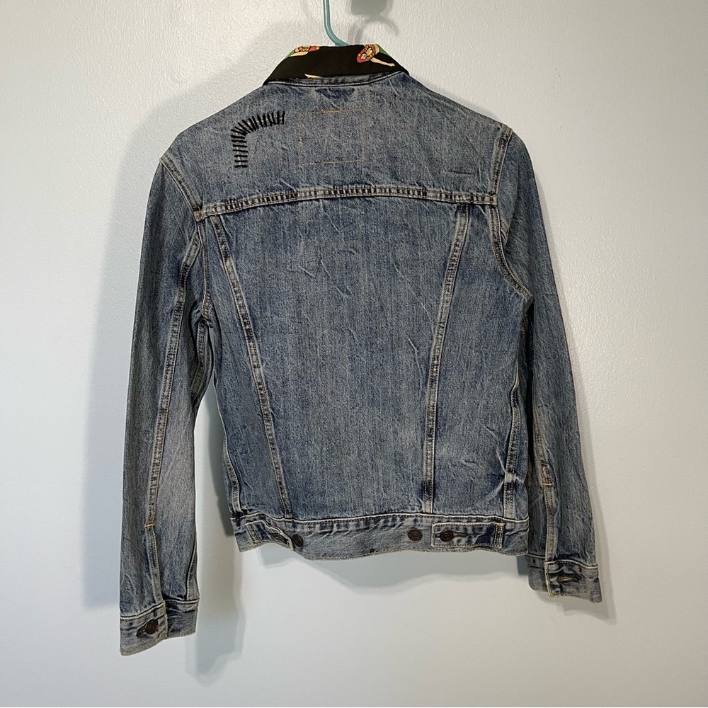 Levi’s. Men’s brand new with tag special edition Hula dancer denim jacket - Picture 9 of 13